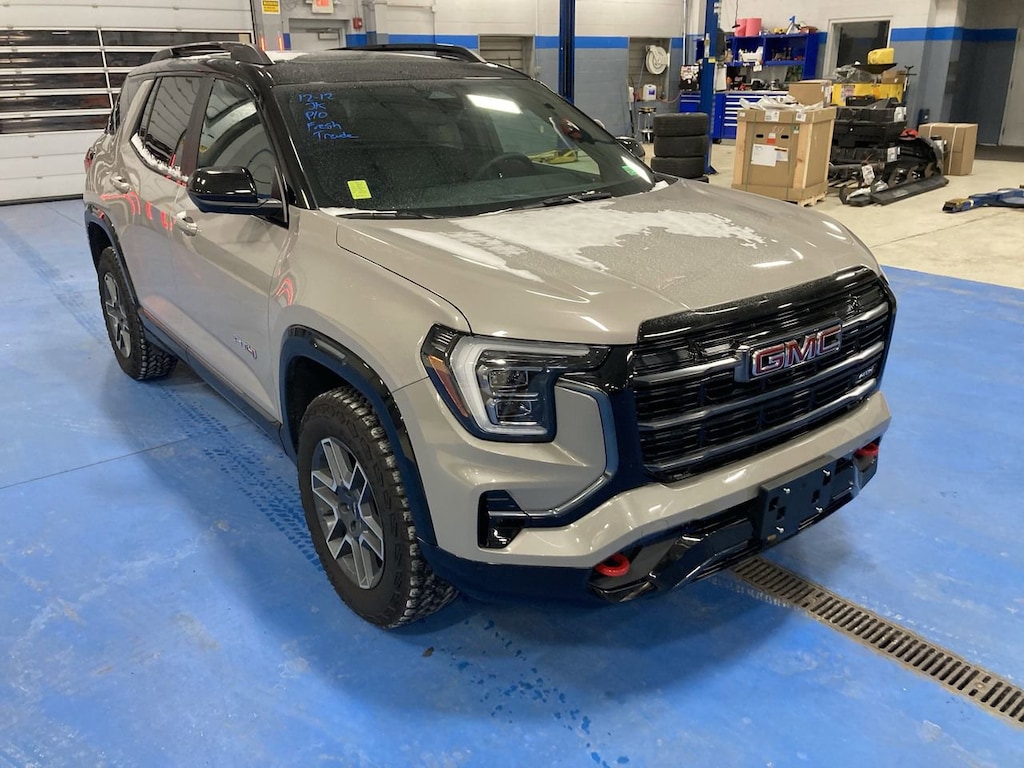 Used 2026 GMC Terrain AT4 SUV