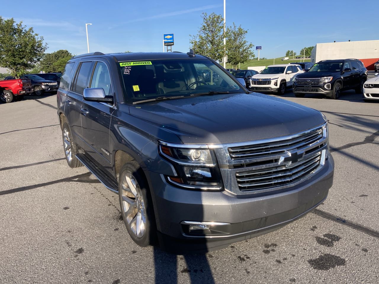 2019 Chevrolet Tahoe 4WD Premier's photo