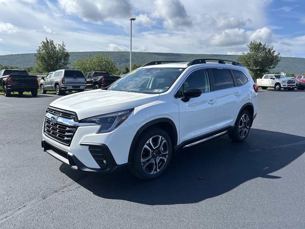 Used 2026 Subaru Ascent Limited 8-Passenger SUV