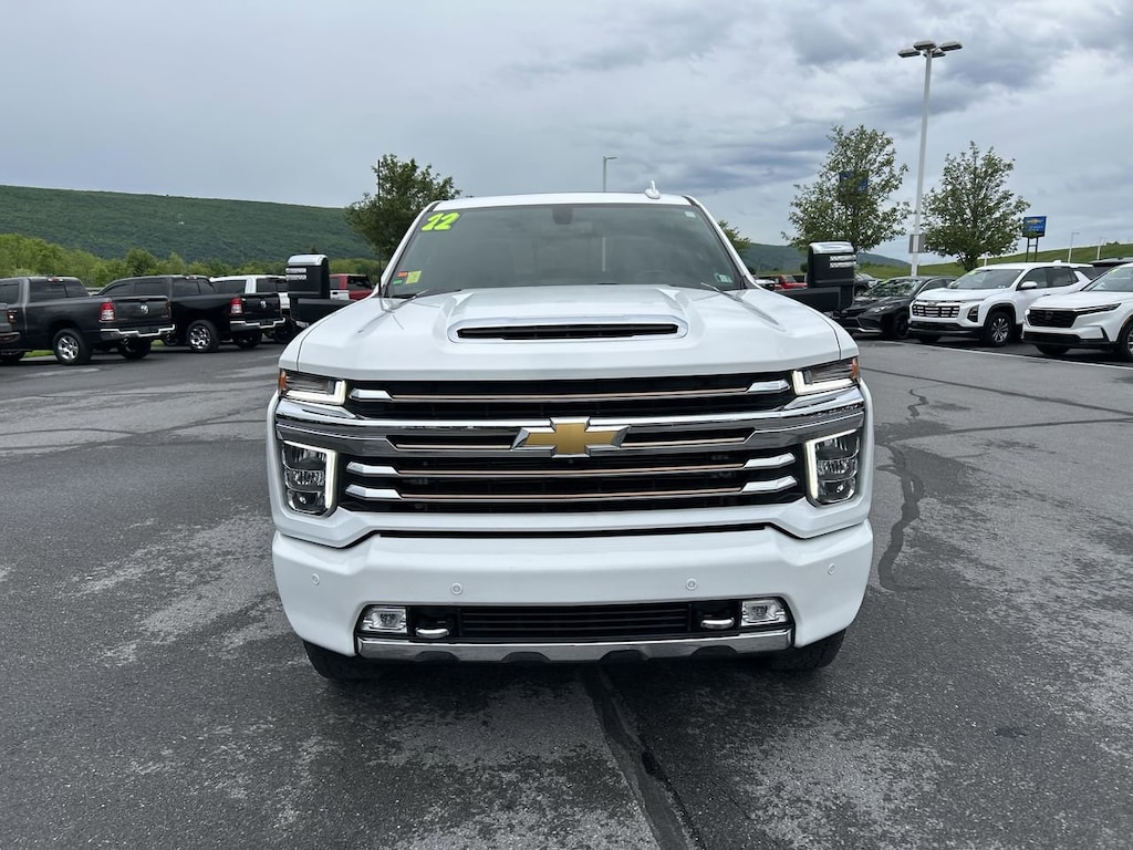 Used 2022 Chevrolet Silverado 3500 HD High Country Truck Crew Cab