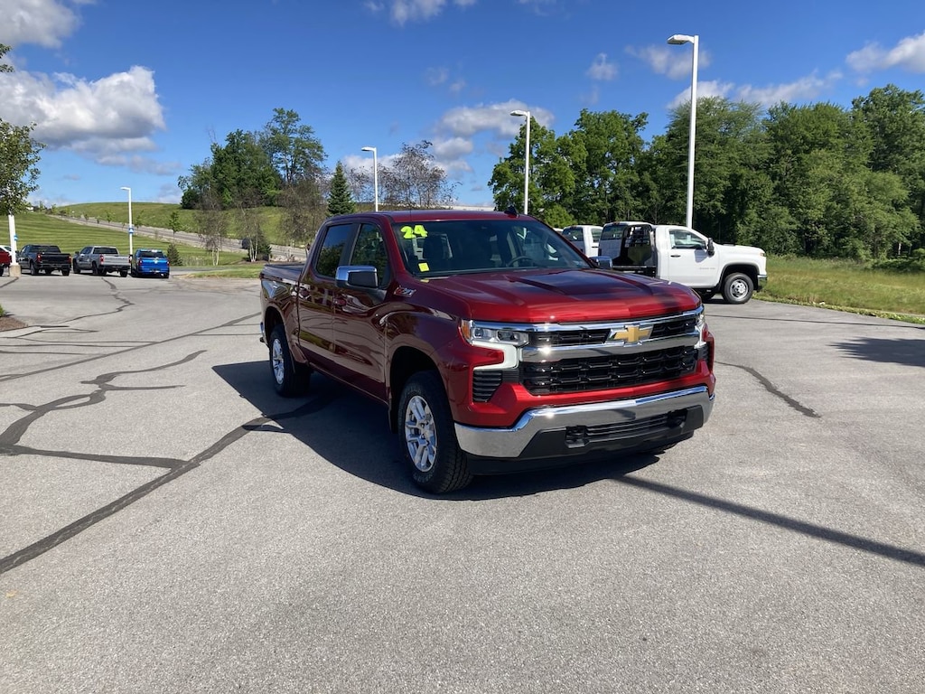 Used 2024 Chevrolet Silverado 1500 LT w/1LT Truck Crew Cab