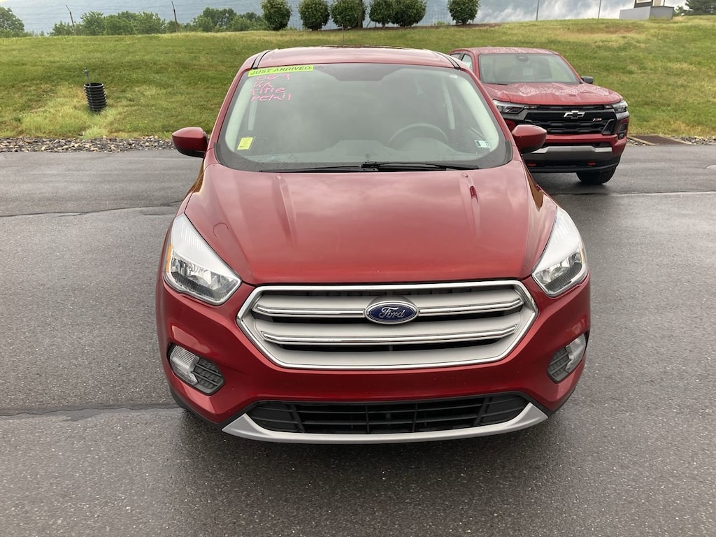Used 2019 Ford Escape SE SUV