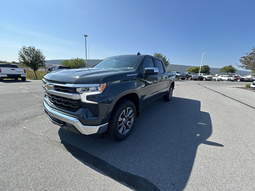New 2026 Chevrolet Silverado 1500 LT Truck Crew Cab
