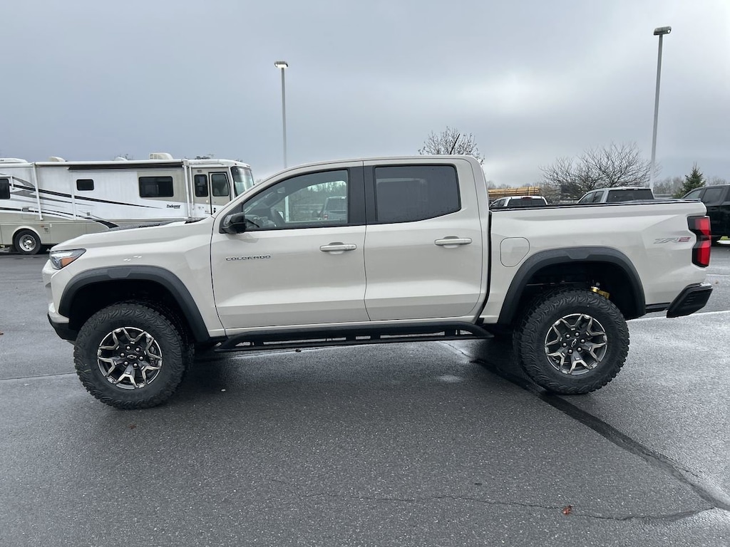 New 2026 Chevrolet Colorado 4WD ZR2 Truck Crew Cab