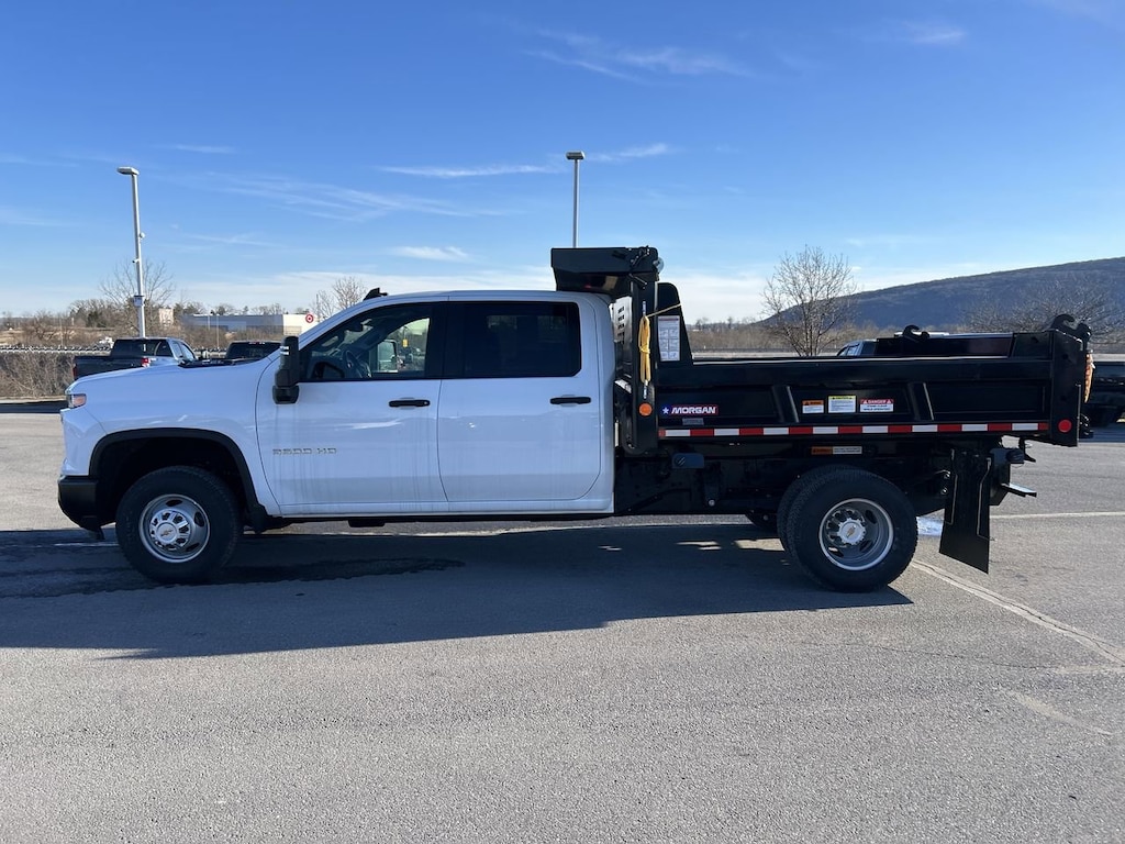 Used 2024 Chevrolet Silverado 3500 HD Chassis Work Truck Truck Crew Cab