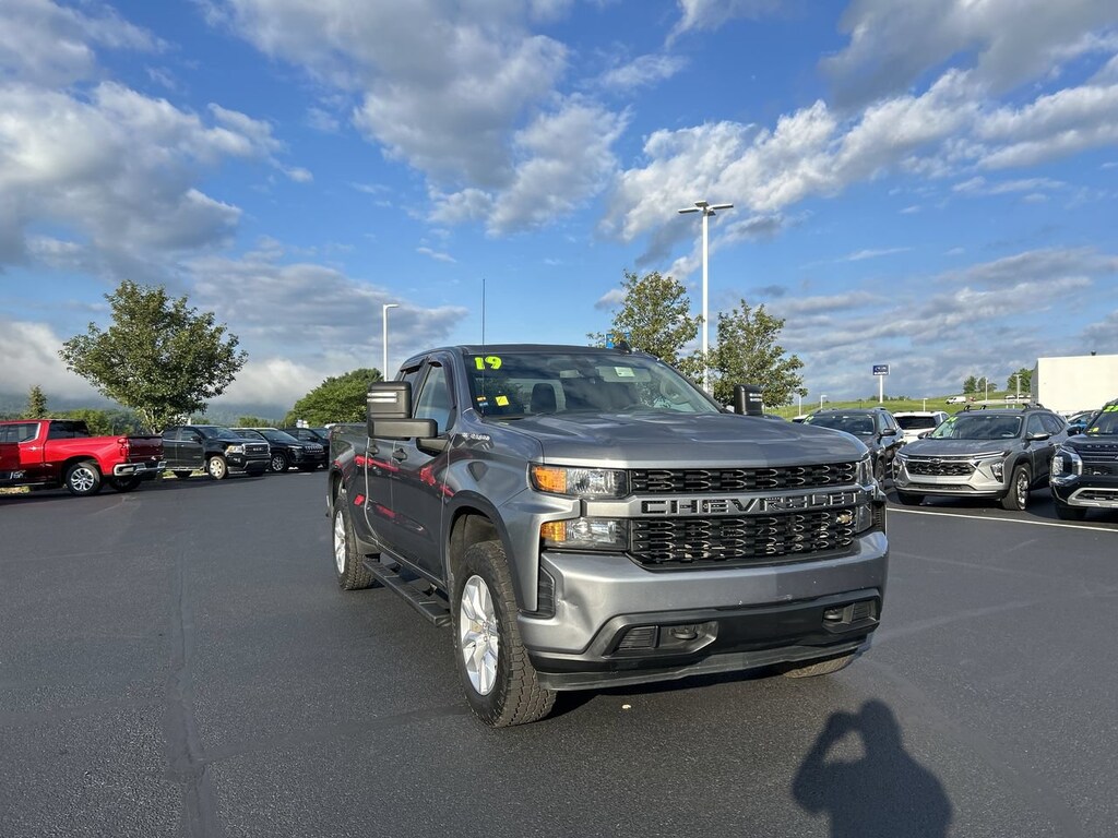 Used 2019 Chevrolet Silverado 1500 Silverado Custom Truck Double Cab