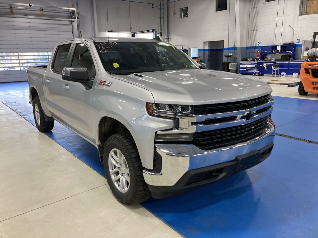 Used 2020 Chevrolet Silverado 1500 LT Truck Crew Cab