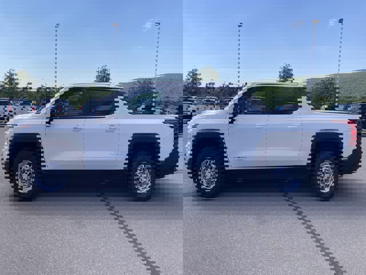 2024 Chevrolet Silverado EV Work Truck photo 4