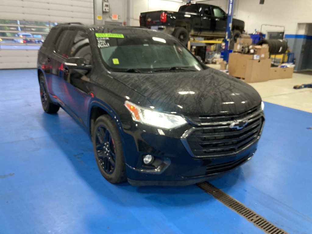 Used 2021 Chevrolet Traverse Premier SUV