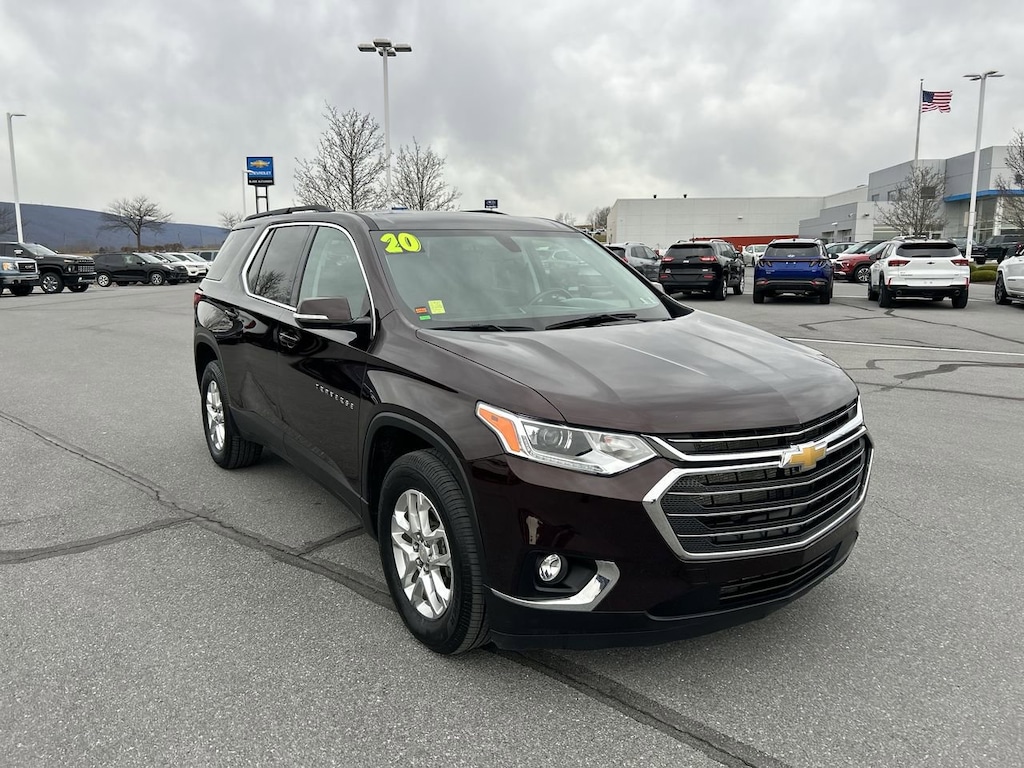 Used 2020 Chevrolet Traverse LT Cloth w/1LT SUV
