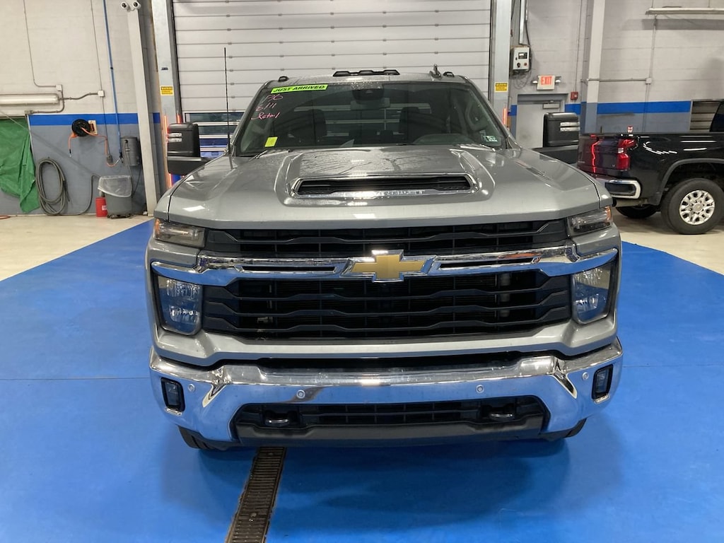 Used 2025 Chevrolet Silverado 2500 HD LT Truck Crew Cab