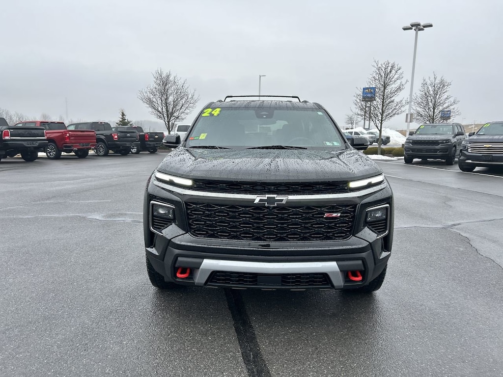 Used 2024 Chevrolet Traverse Z71 SUV
