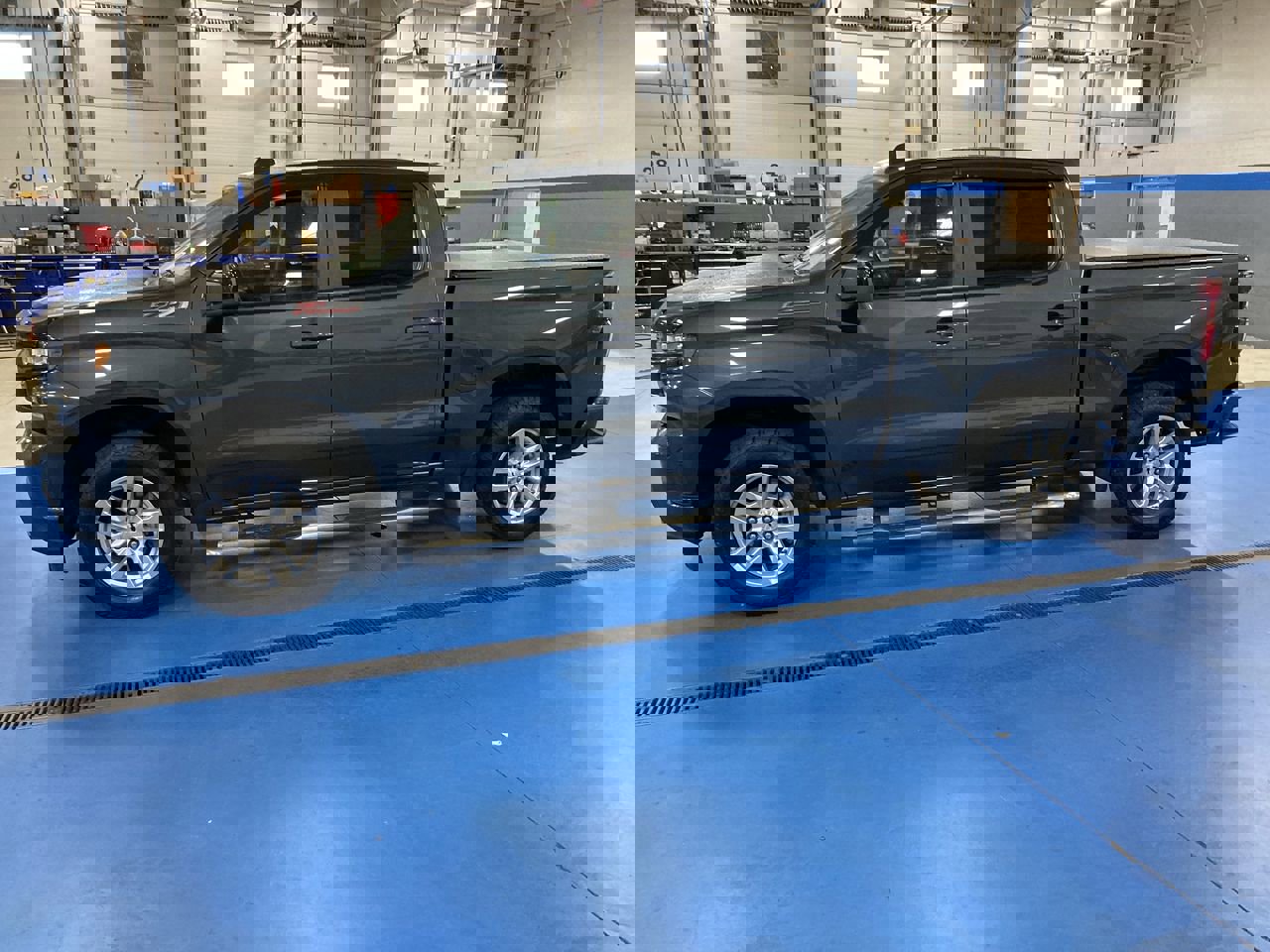 2019 Chevrolet Silverado 1500 RST photo 2