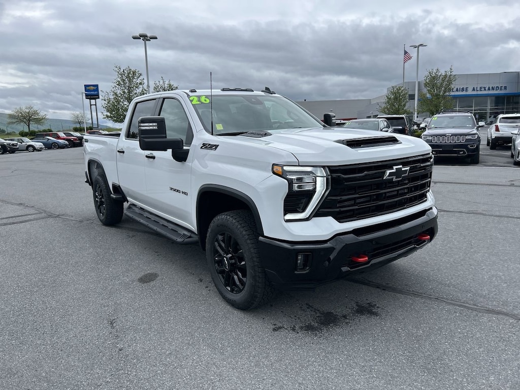 New 2026 Chevrolet Silverado 3500 HD LT Truck Crew Cab