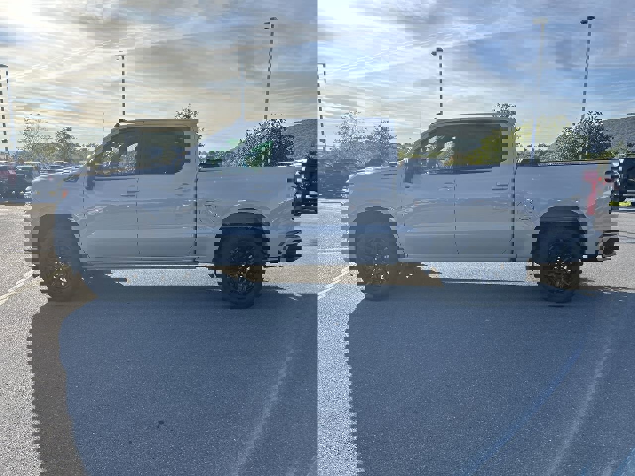 2026 Chevrolet Silverado 1500 RST photo 4
