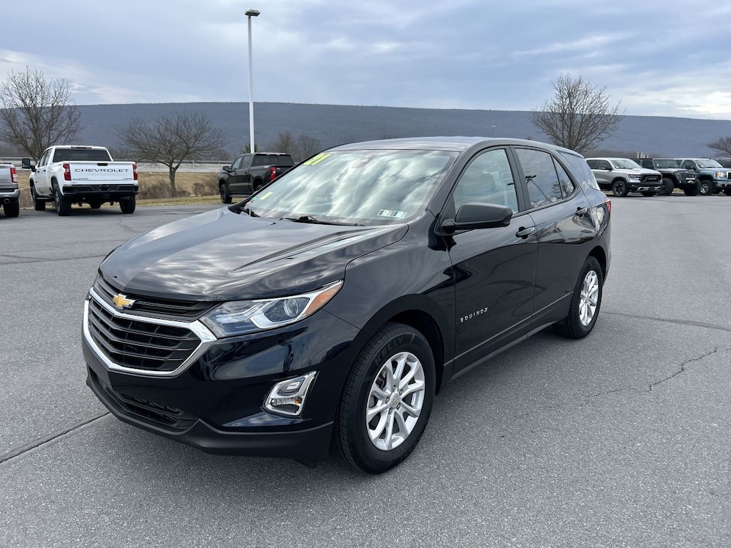 Used 2021 Chevrolet Equinox LS w/1LS SUV
