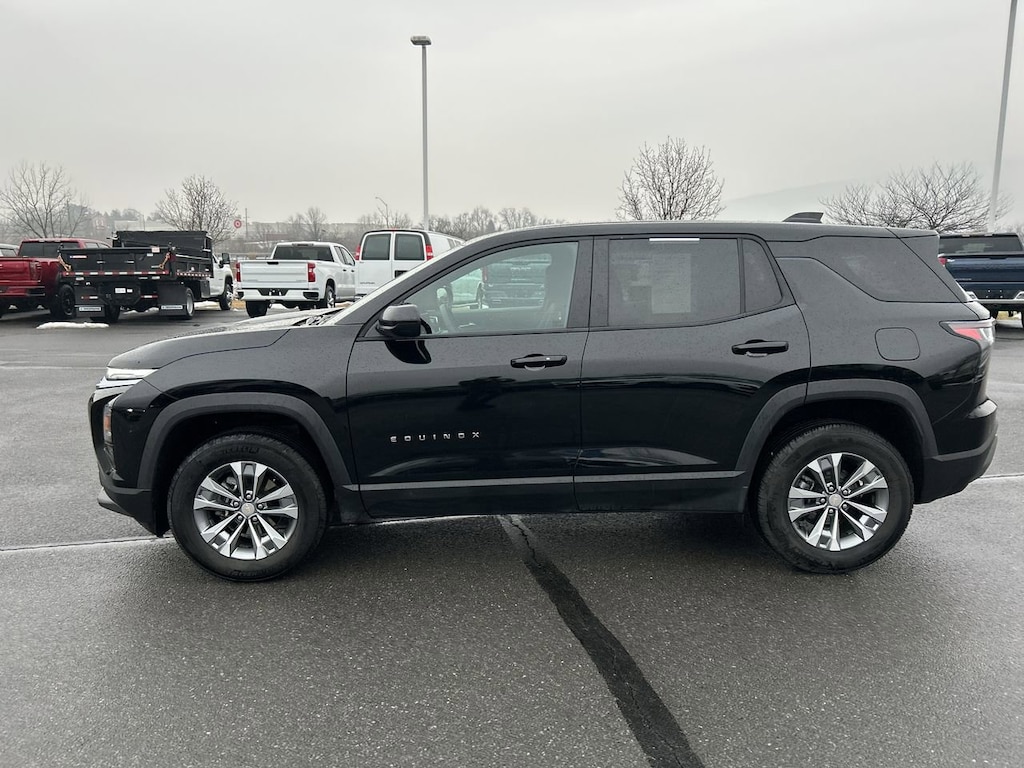 Used 2025 Chevrolet Equinox LT SUV