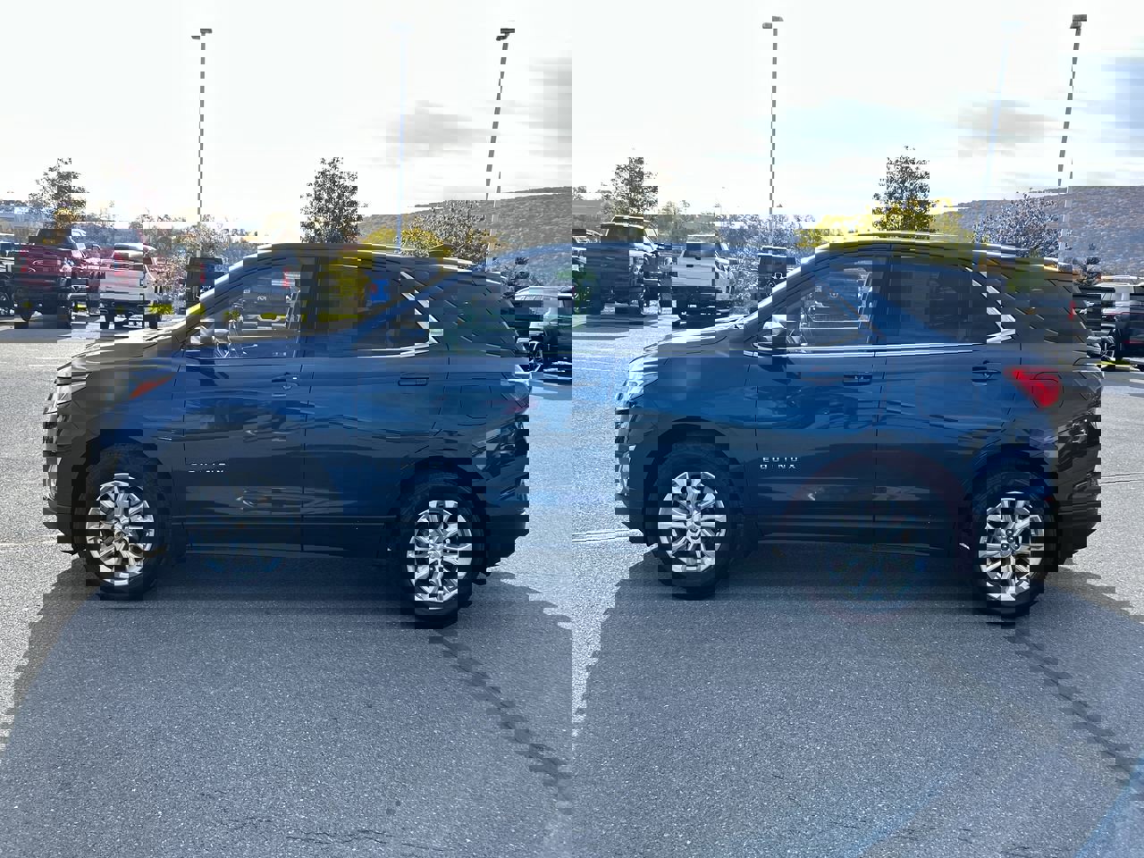 2020 Chevrolet Equinox LT photo 4