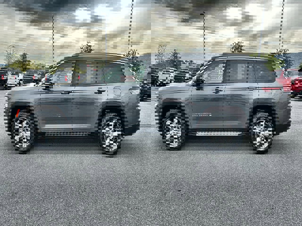 2021 Jeep Grand Cherokee Limited photo 4