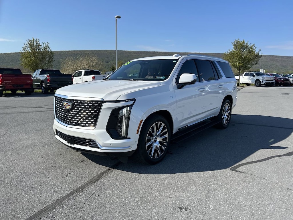 Used 2025 CADILLAC Escalade Premium Luxury SUV