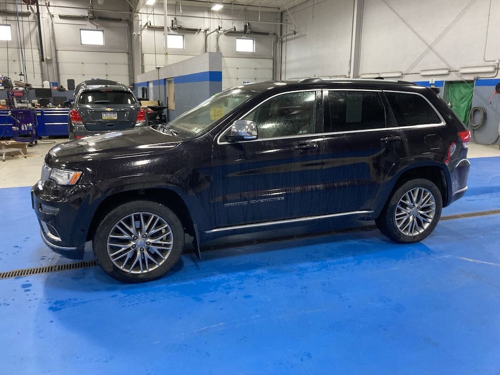 Used 2018 Jeep Grand Cherokee Summit 4x4 SUV