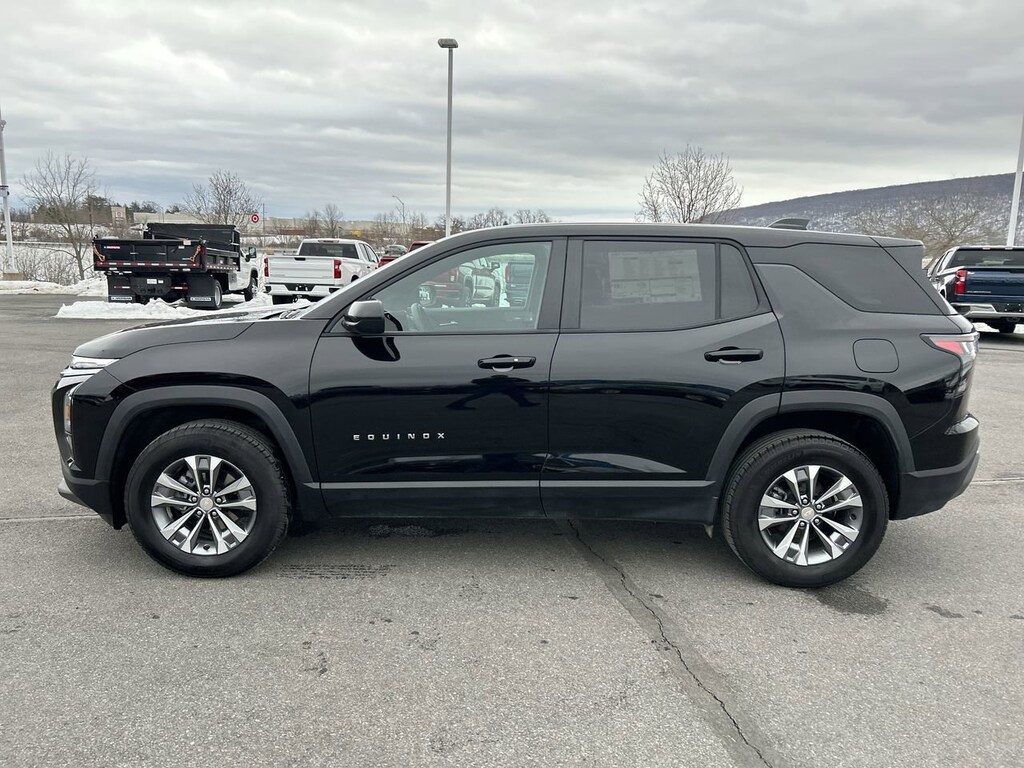 New 2026 Chevrolet Equinox AWD LT SUV