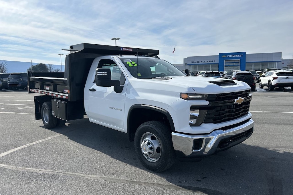 New 2025 Chevrolet Silverado 3500HD Chassis Work Truck Truck Regular Cab