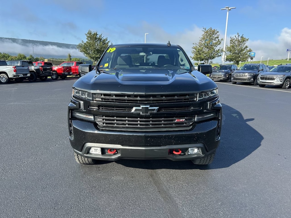 Used 2019 Chevrolet Silverado 1500 LT Trail Boss Truck Crew Cab