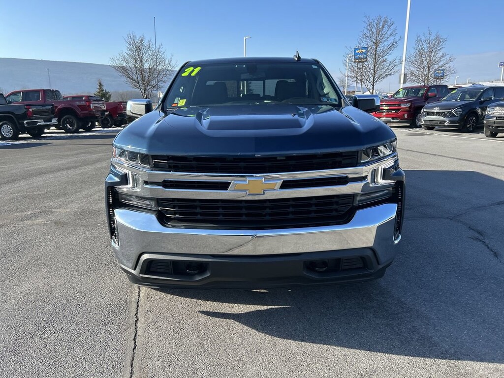 Used 2021 Chevrolet Silverado 1500 LT Truck Crew Cab