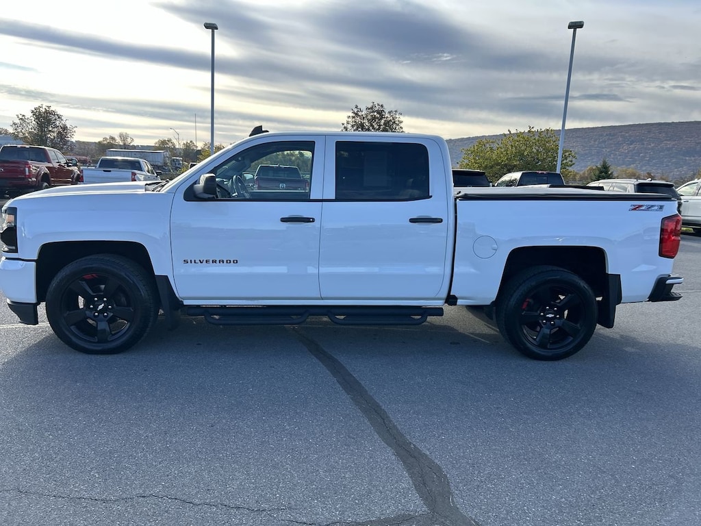 Used 2017 Chevrolet Silverado 1500 LTZ Truck Crew Cab
