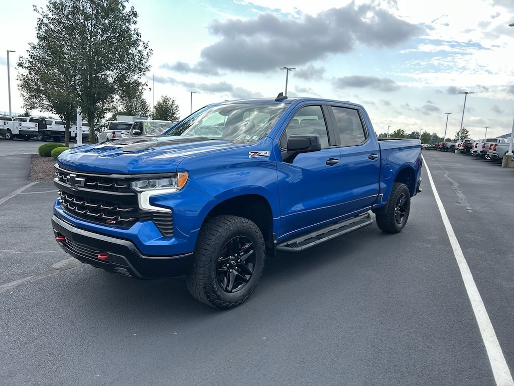Used 2024 Chevrolet Silverado 1500 LT Trail Boss Truck Crew Cab