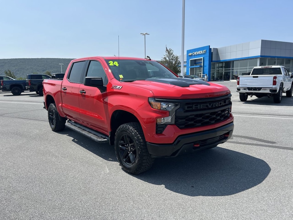 Used 2024 Chevrolet Silverado 1500 Custom Trail Boss Truck Crew Cab