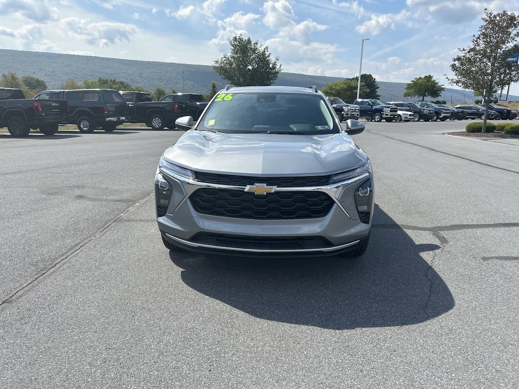 New 2026 Chevrolet Trax LT SUV