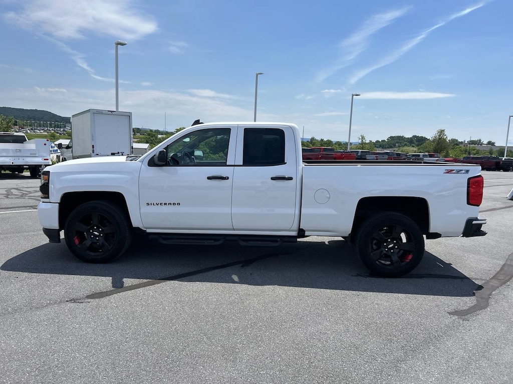 Used 2017 Chevrolet Silverado 1500 LT Truck Double Cab