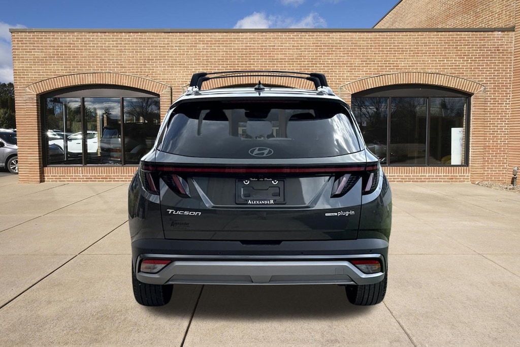 New 2026 Hyundai Tucson Plug-In Hybrid Limited SUV