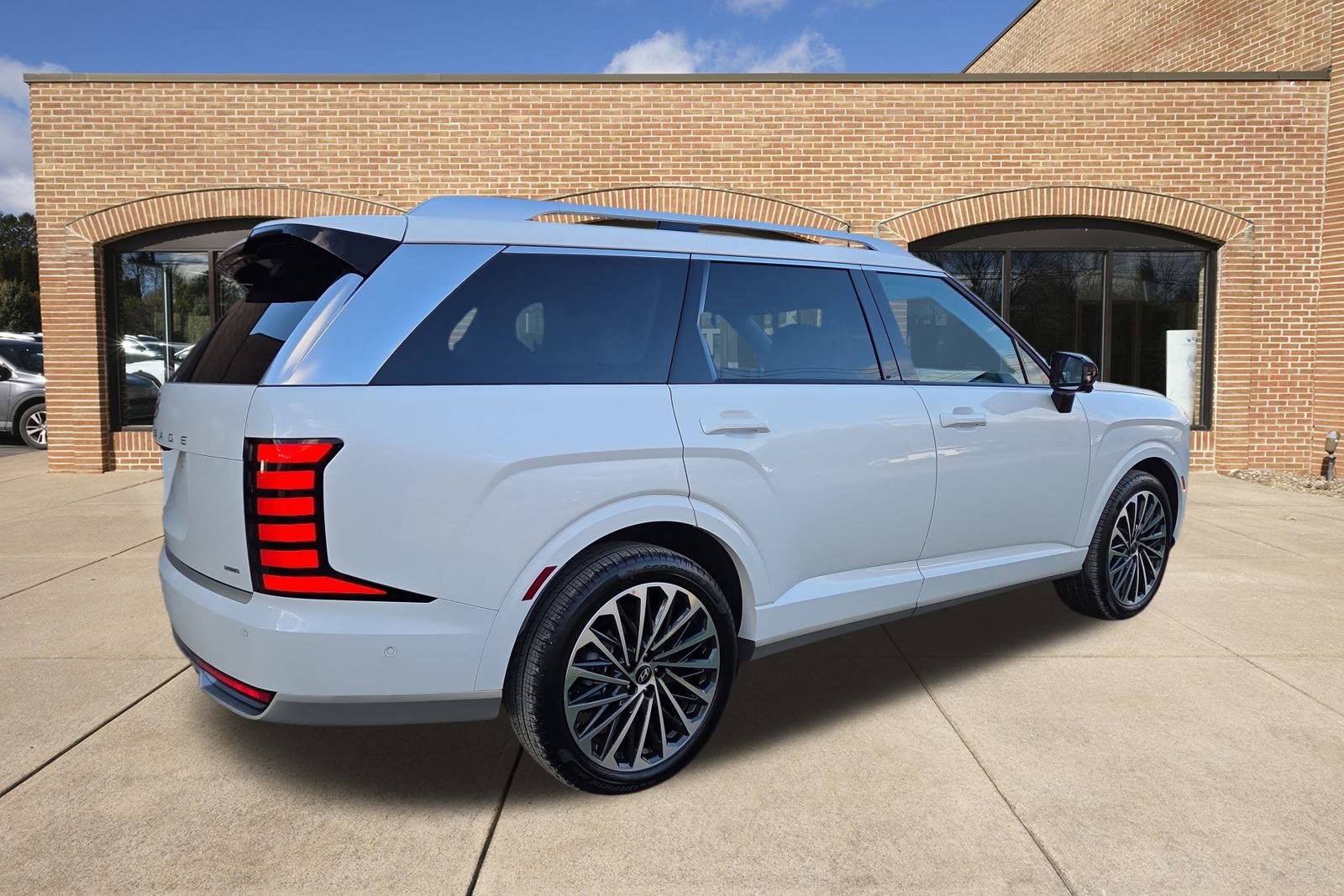 2026 Hyundai Palisade Calligraphy photo 3