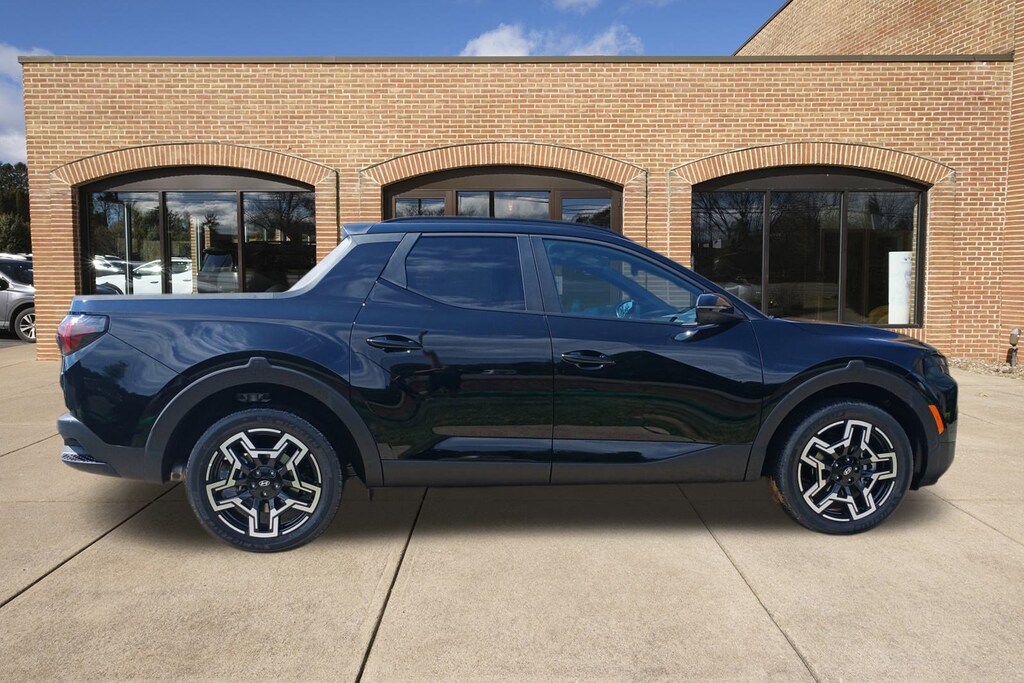 New 2025 Hyundai Santa Cruz Limited Truck Crew Cab