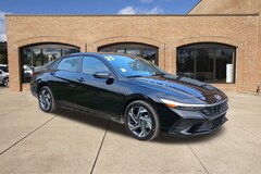 2025 Hyundai Elantra SEL Sport Sedan