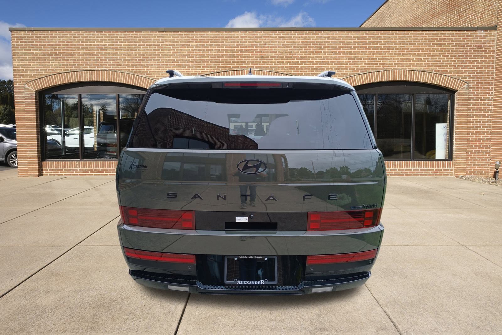 2026 Hyundai Santa Fe Calligraphy photo 2