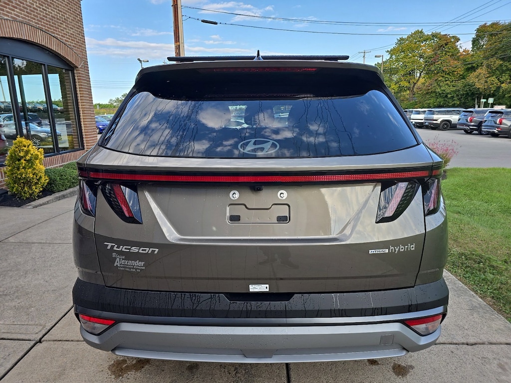 New 2025 Hyundai Tucson Hybrid For Sale at Blaise Alexander Family