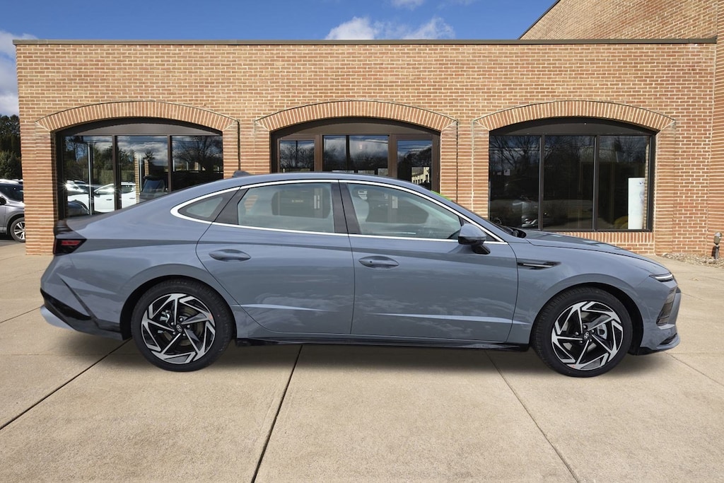 New 2026 Hyundai Sonata SEL Sport Sedan