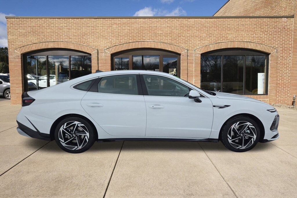 New 2026 Hyundai Sonata SEL Sport Sedan