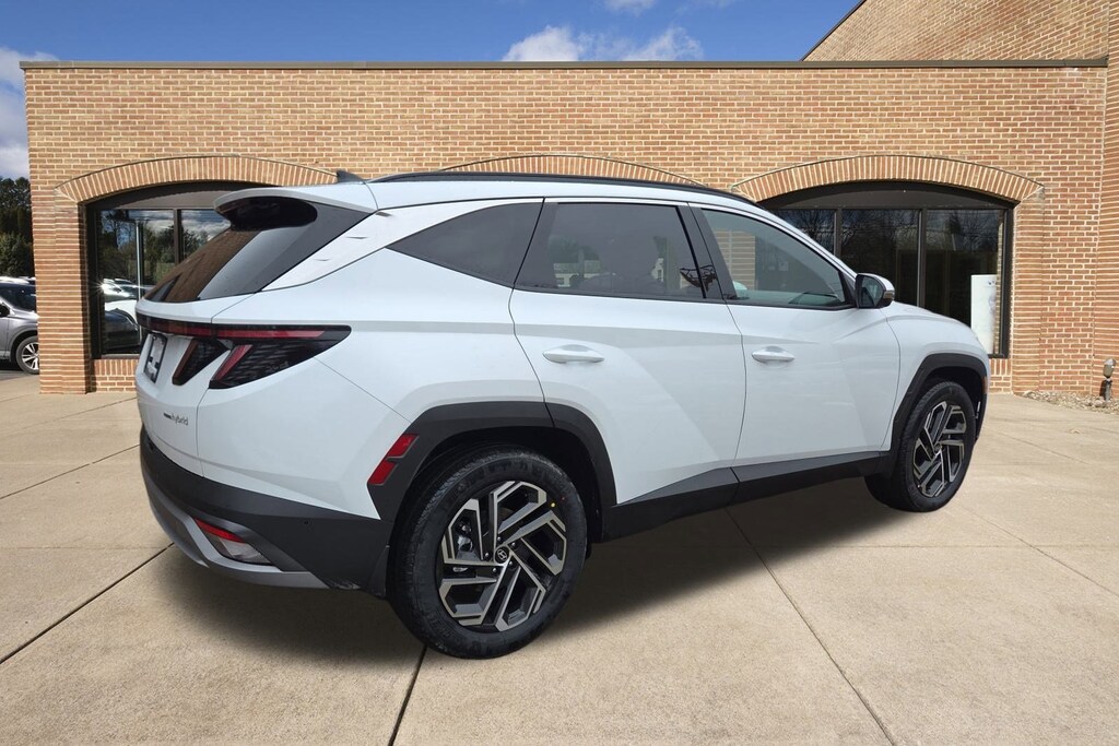 New 2026 Hyundai Tucson Hybrid Limited SUV