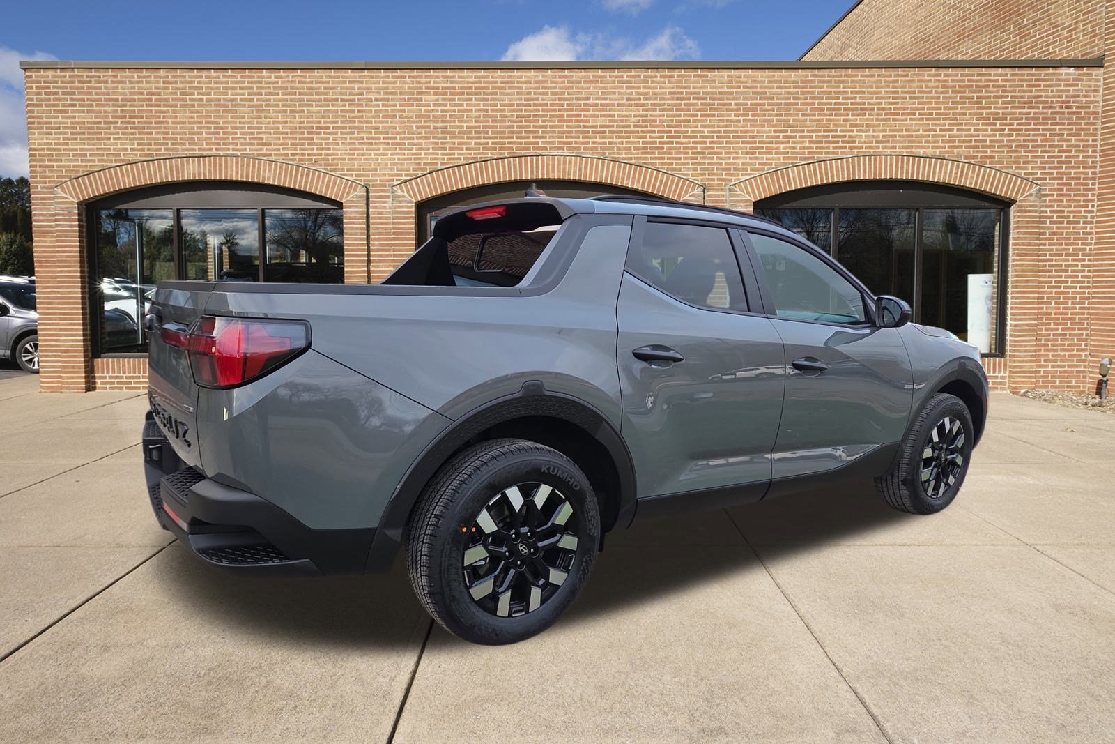 2026 Hyundai Santa Cruz SEL Activity photo 3