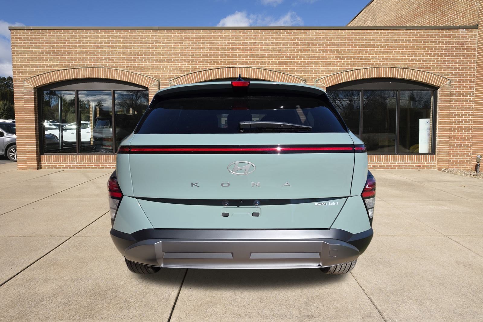 2026 Hyundai Kona SEL photo 3