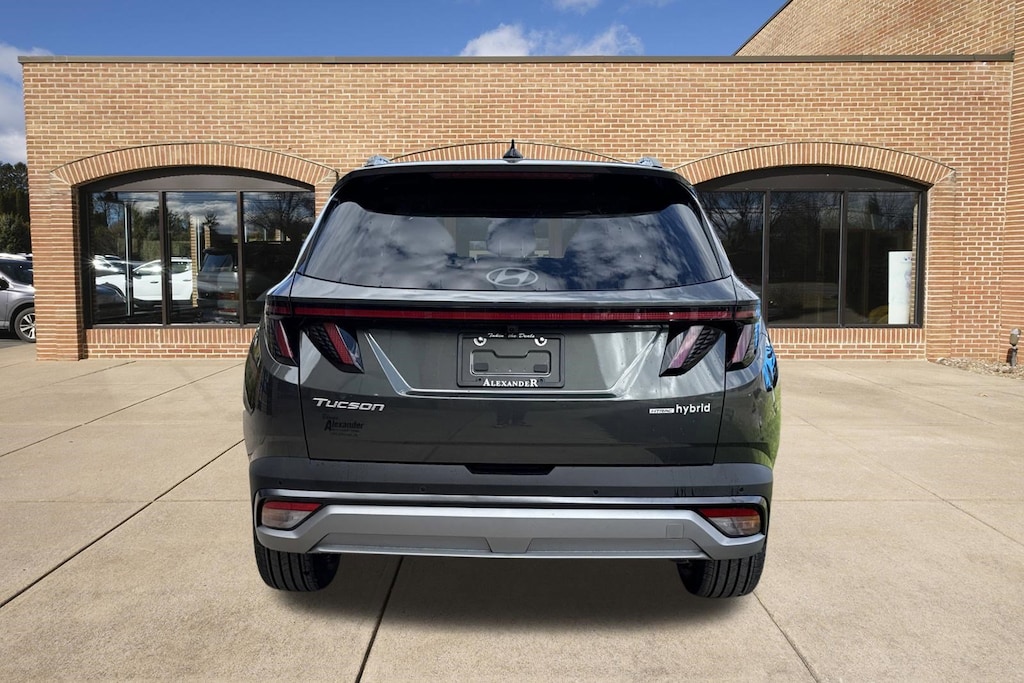 New 2026 Hyundai Tucson Hybrid Limited SUV