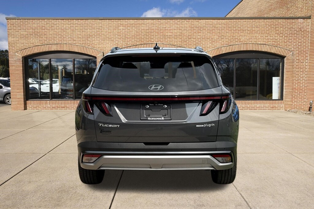 New 2026 Hyundai Tucson Plug-In Hybrid Limited SUV