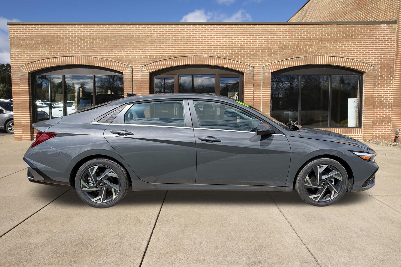 New 2026 Hyundai Elantra Limited Sedan