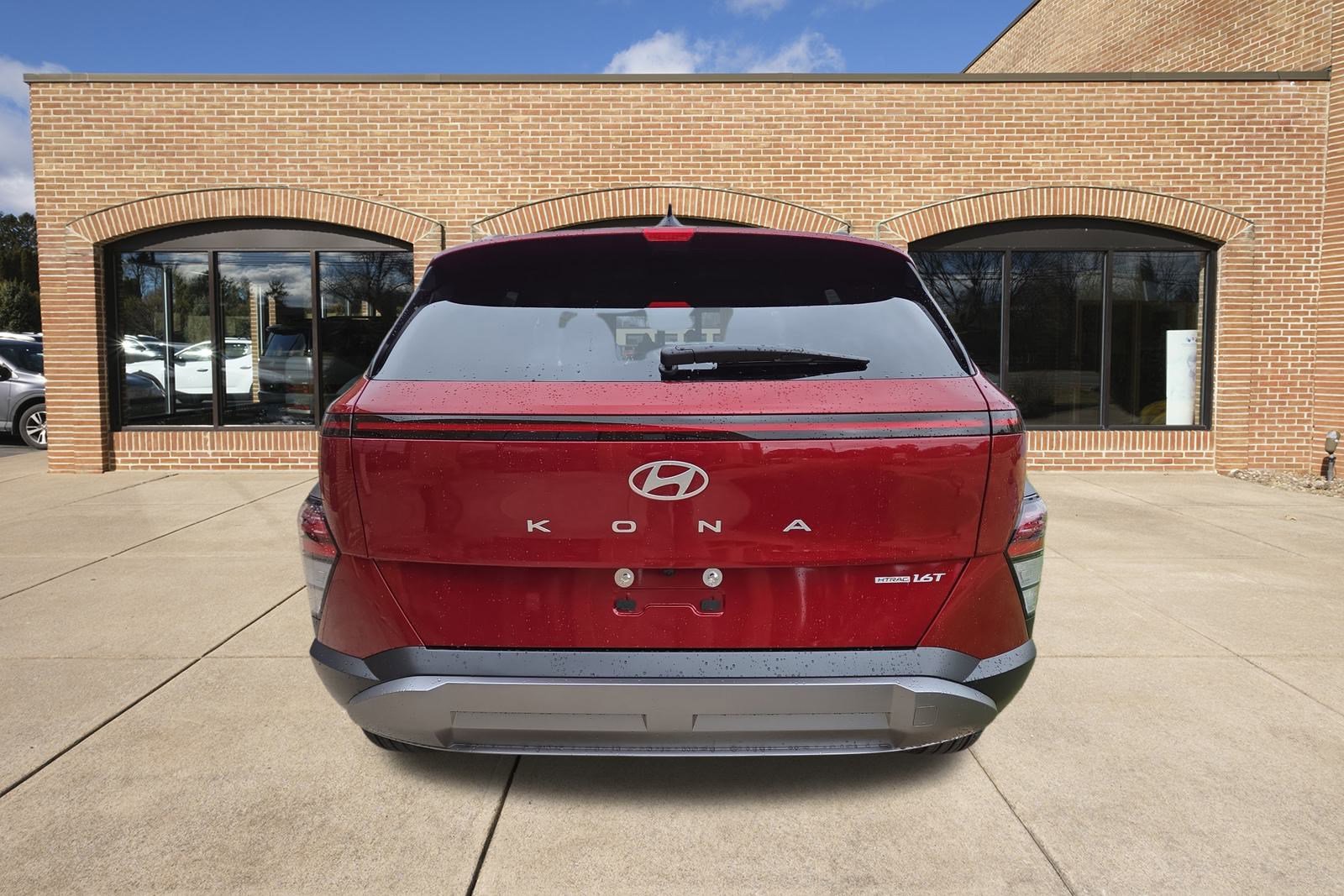 2026 Hyundai Kona SEL photo 4