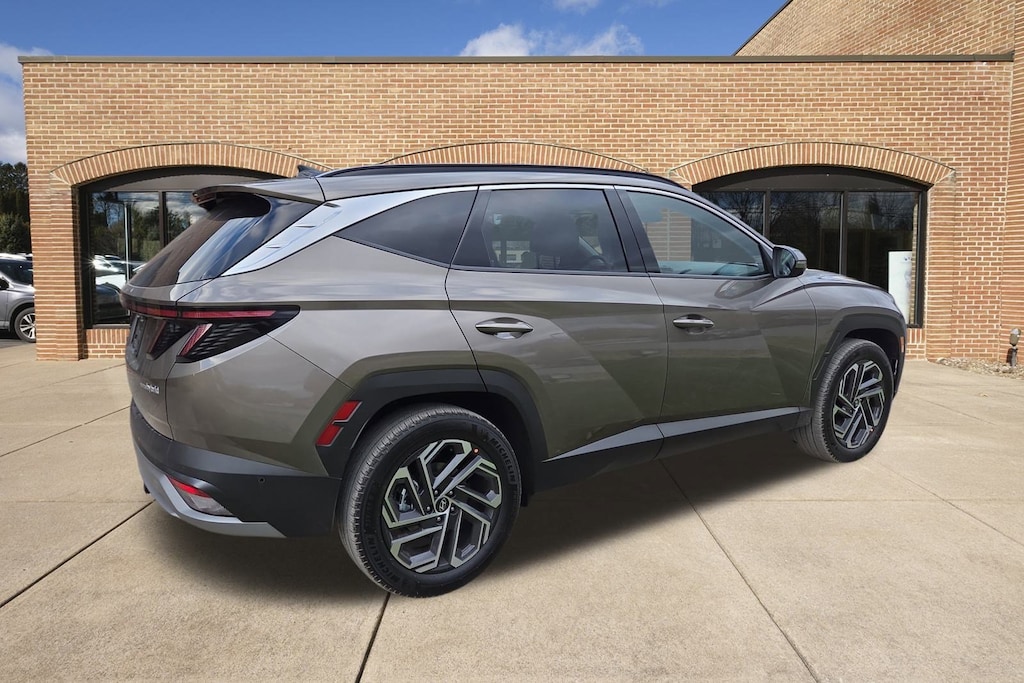 New 2026 Hyundai Tucson Hybrid Limited SUV
